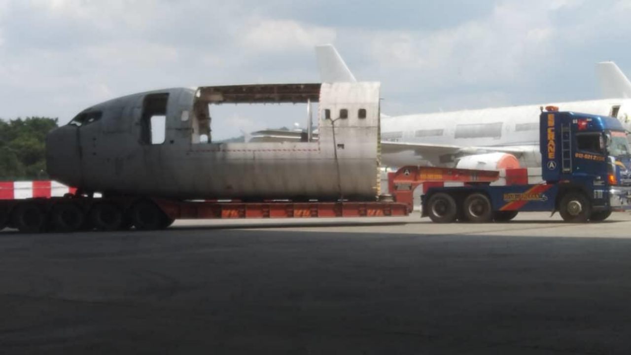 B737 Complete Teardown — 3